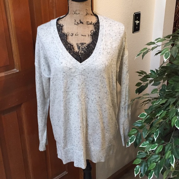 Topshop Sweaters - Top shop sweater💓💓💓